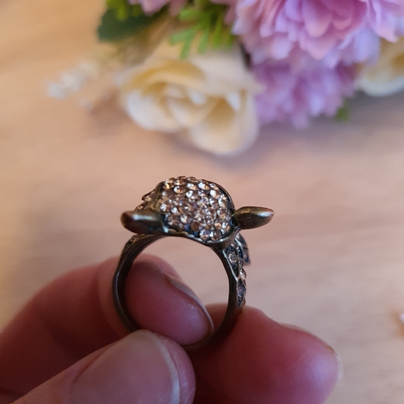 Fox Diamante Ring - Picture 5 of 10